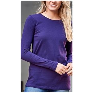 Long sleeve Tee Size Small